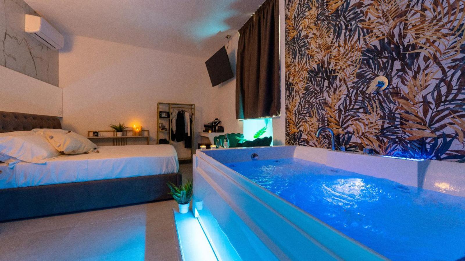 Mazzini Luxury Jacuzzy *