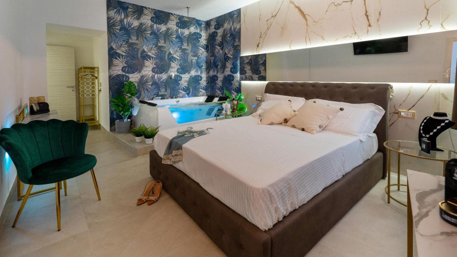 Mazzini Luxury Jacuzzy Affittacamere Catania